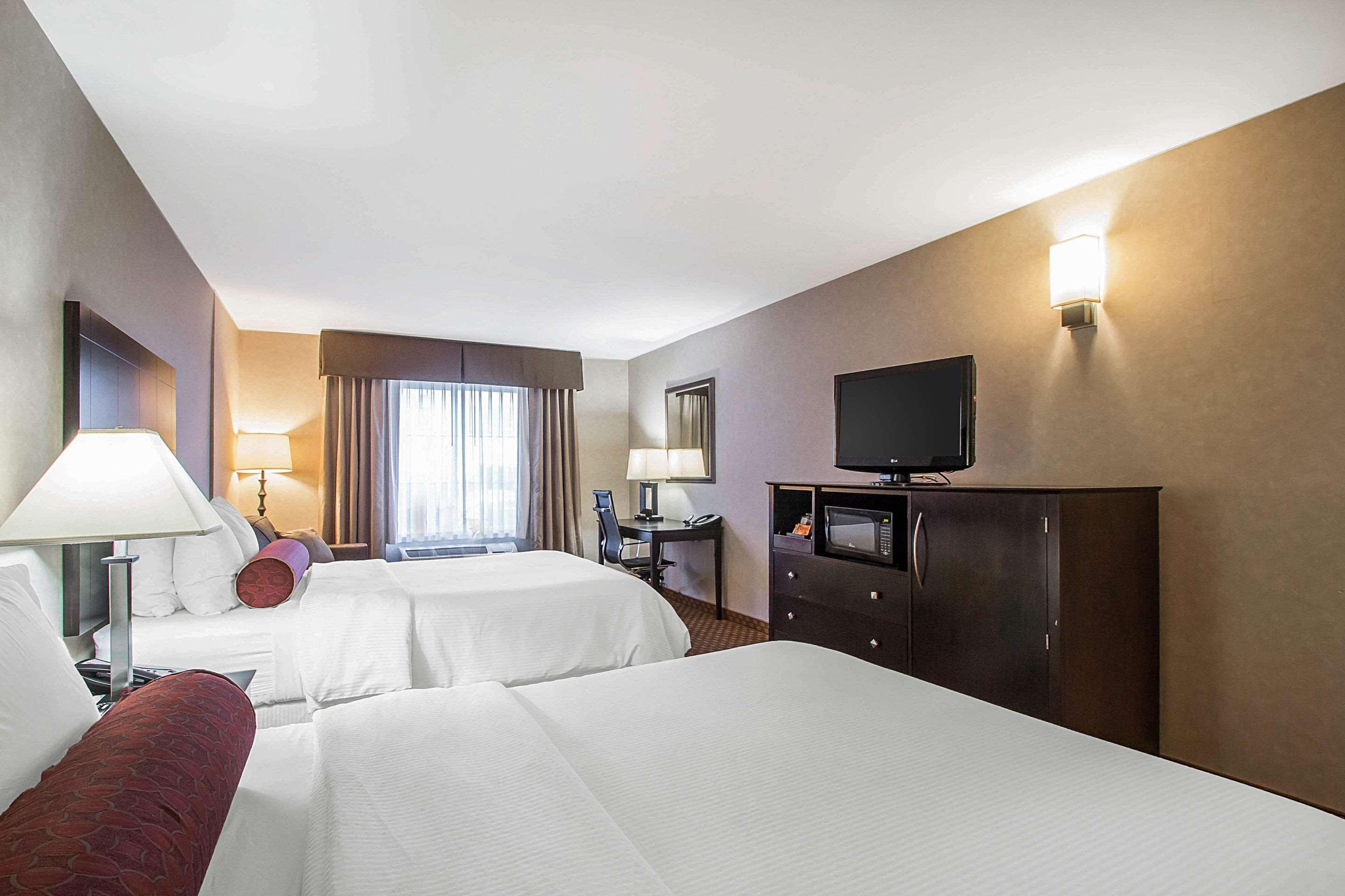 Clarion Inn Elmhurst - Oak Brook Near I-88, I-290, I-294 Buitenkant foto